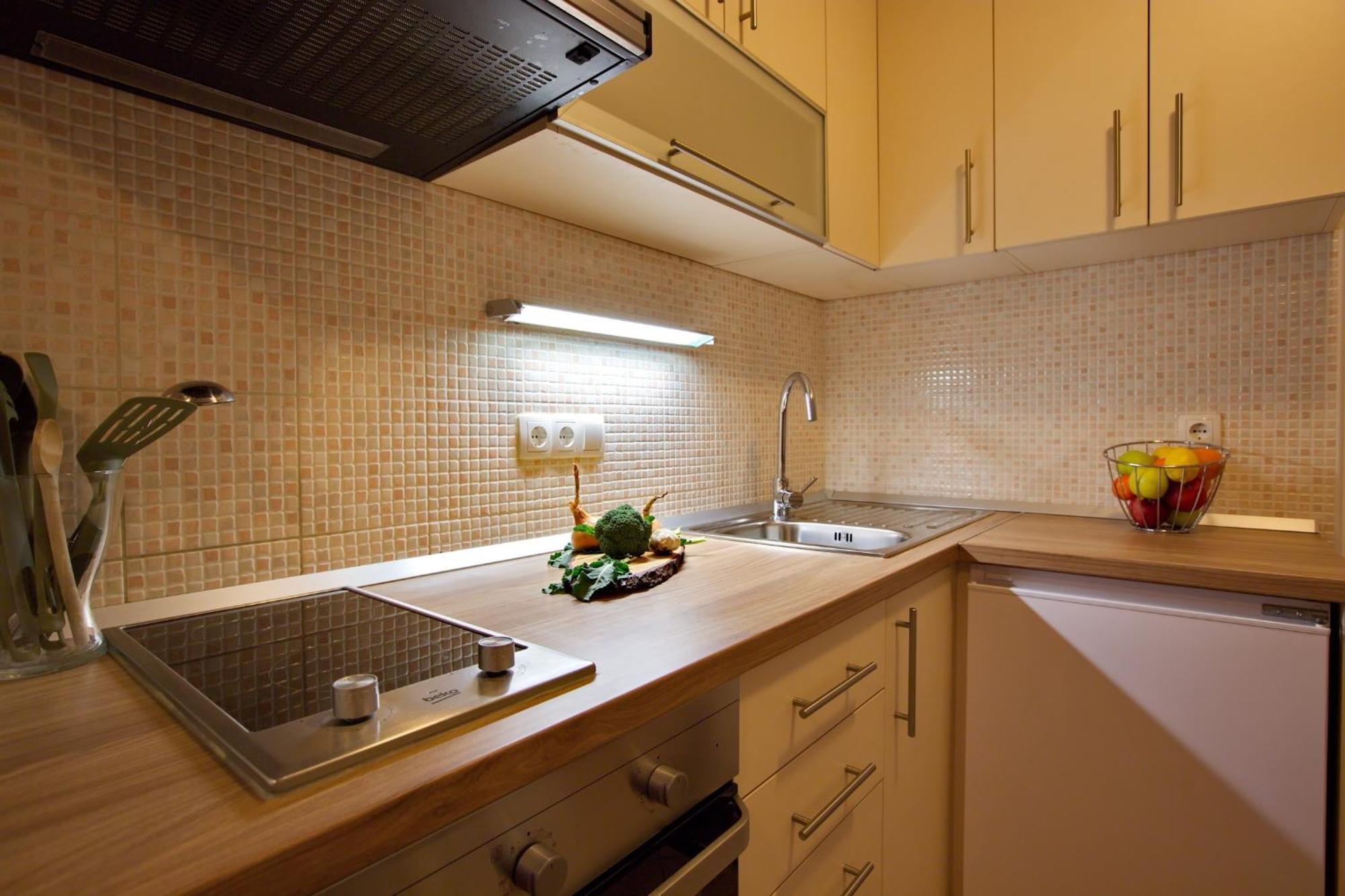 Apartments With A Parking Space Jelsa, Hvar - 8713 耶尔萨 客房 照片